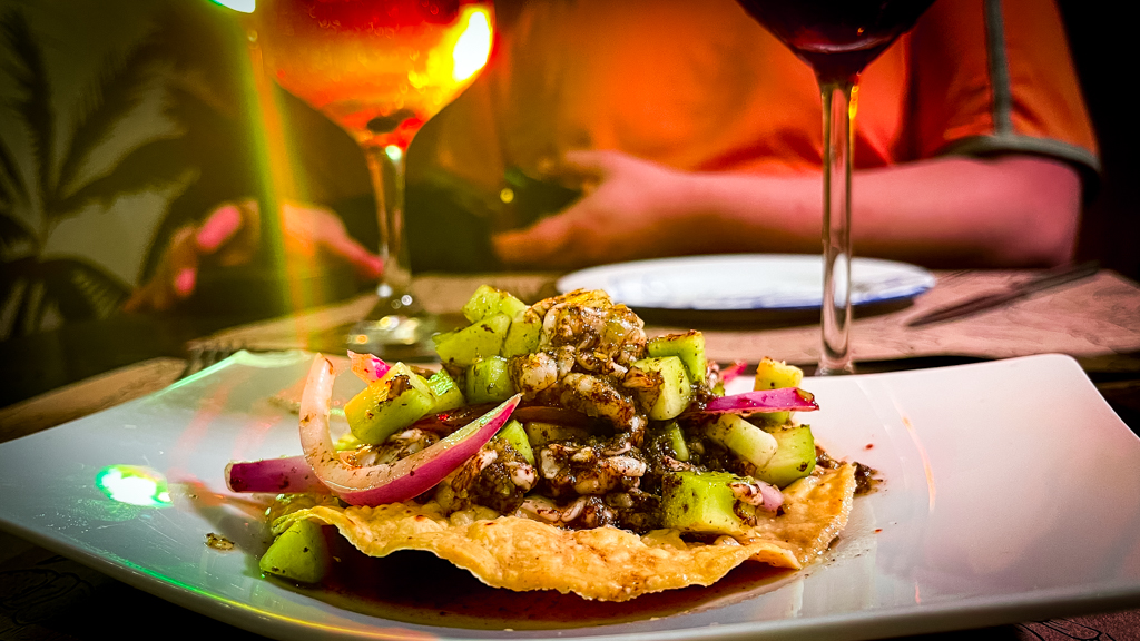 Tostada Mazatlán Negro2